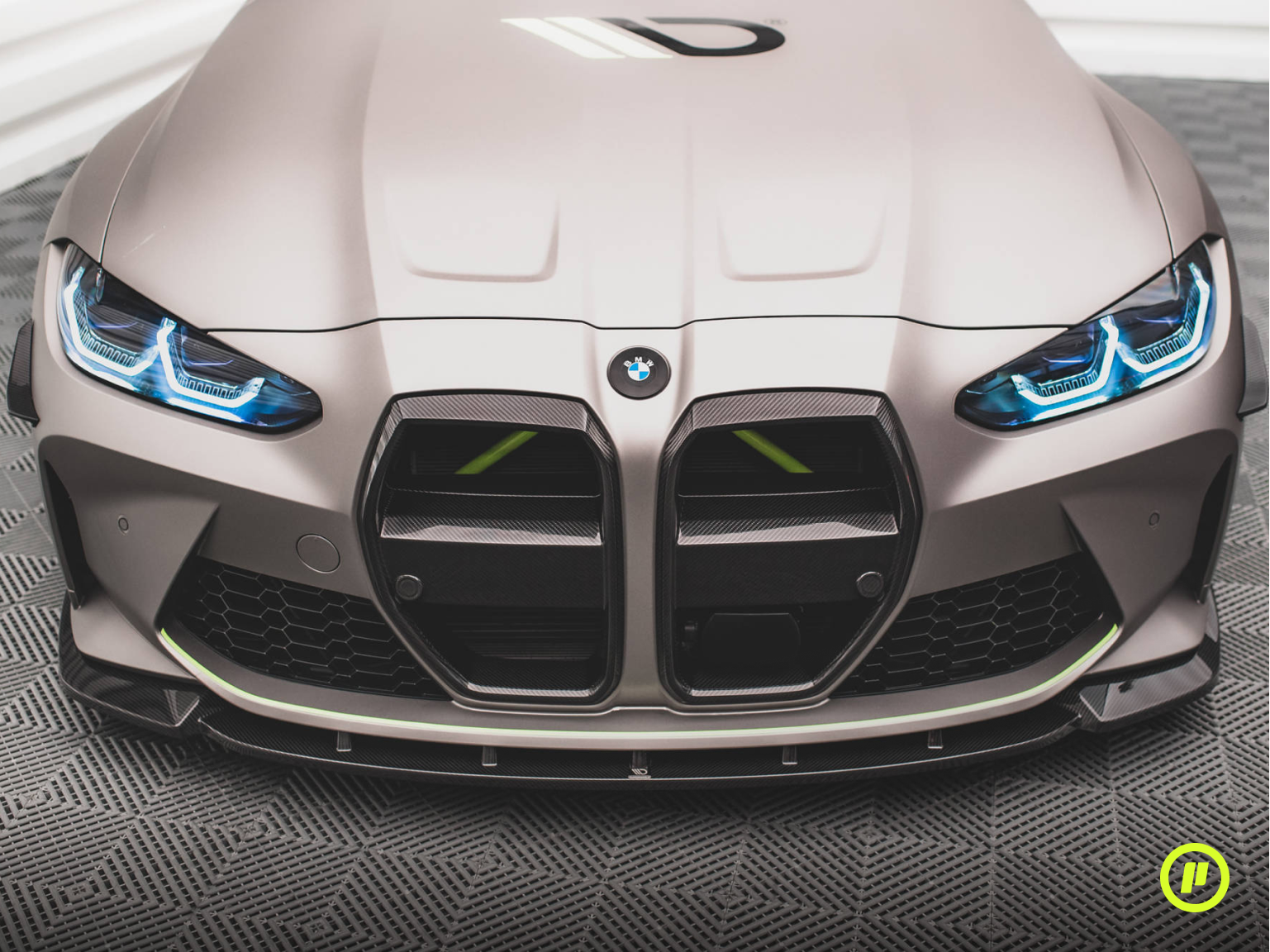 Maxton Design - Carbon Fiber Front Grill + License Plate Holder Base for BMW M4 (G82 2021+)