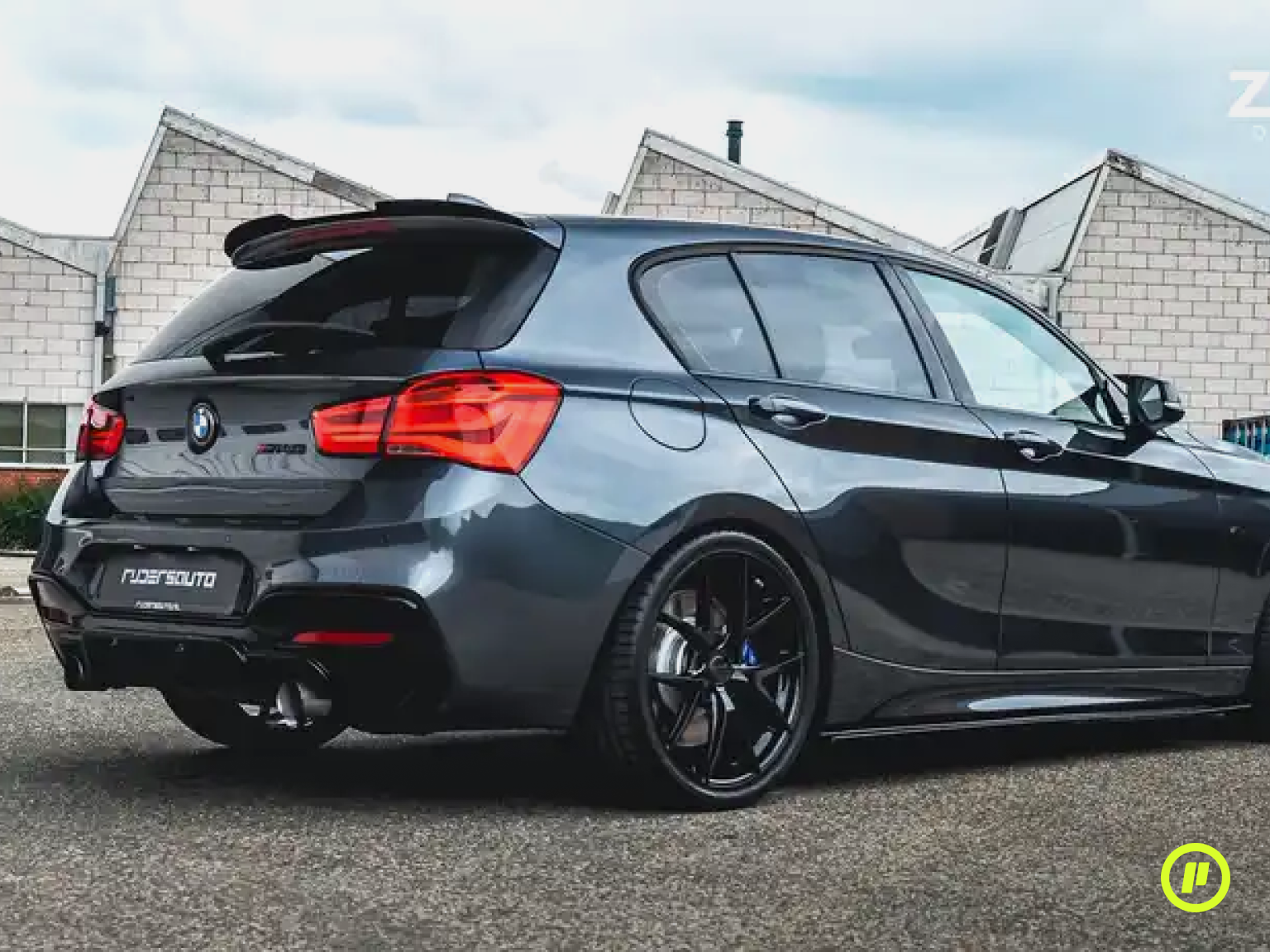 Zaero Design - EVO-1 Rear Diffuser v2 for BMW 1-Series (F20 & F21 2015 - 2019)