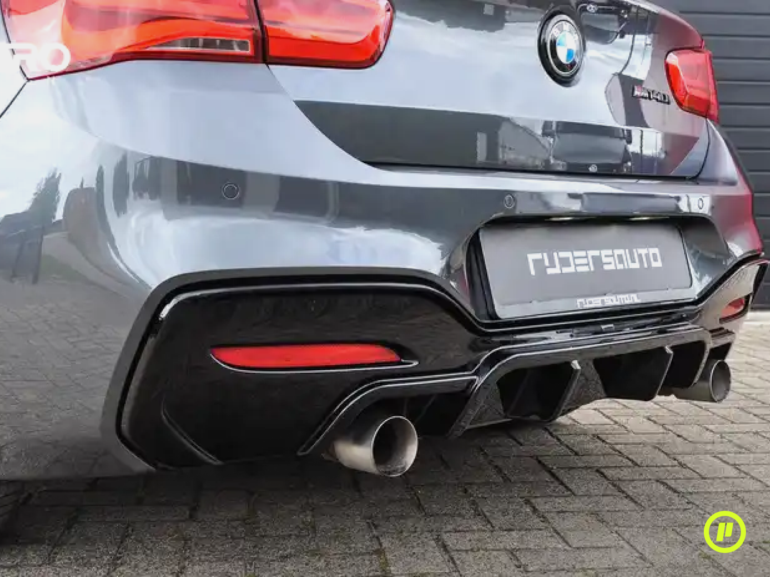 Zaero Design - EVO-1 Rear Diffuser v2 for BMW 1-Series (F20 & F21 2015 - 2019)