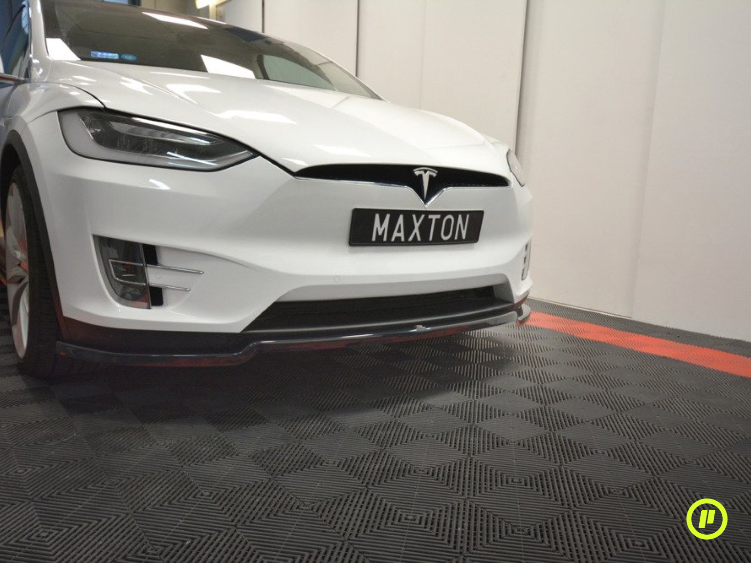 Maxton Design - Front Splitter v1 for Tesla Model X (2015+)
