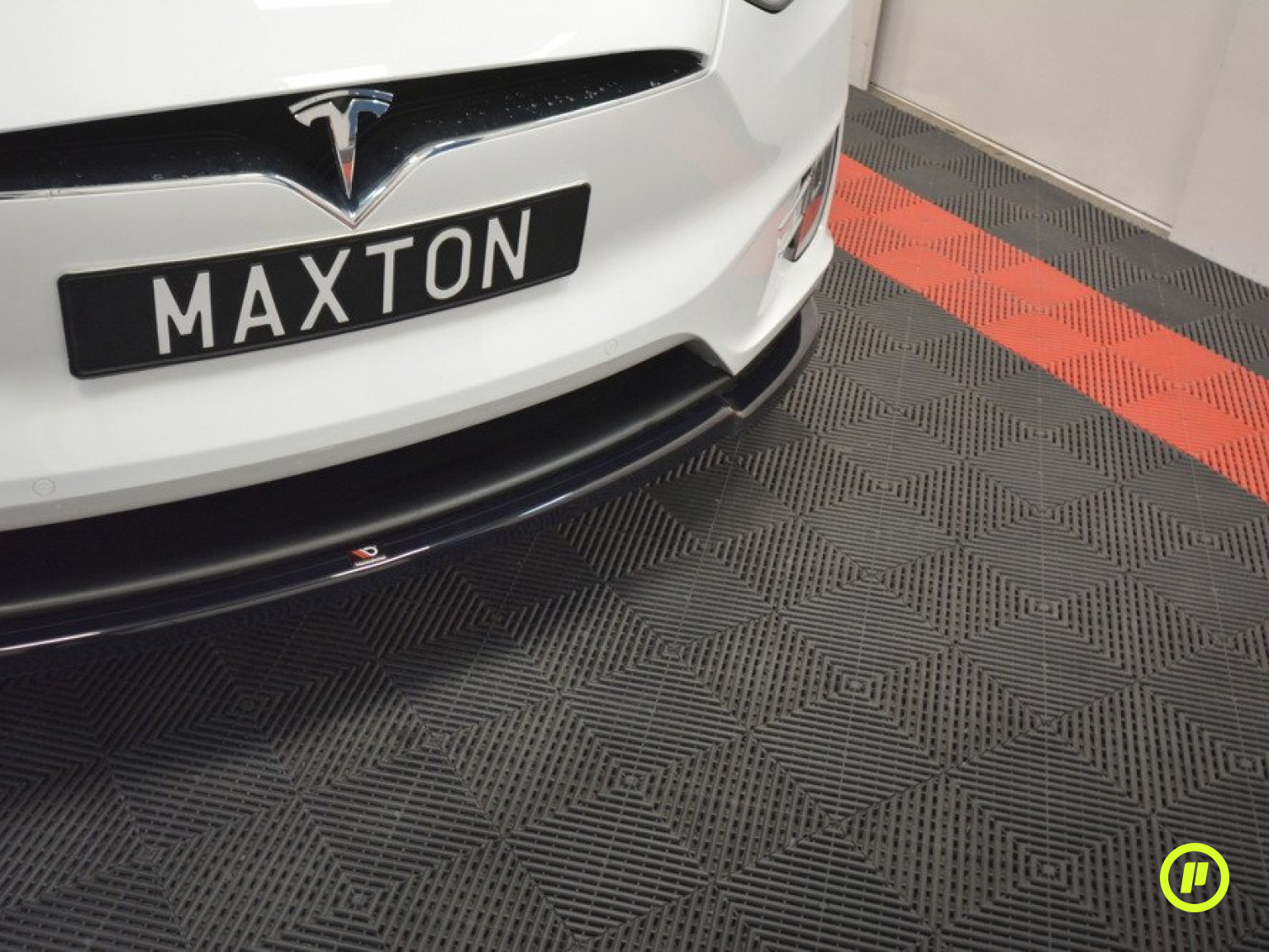 Maxton Design - Front Splitter v1 for Tesla Model X (2015+)