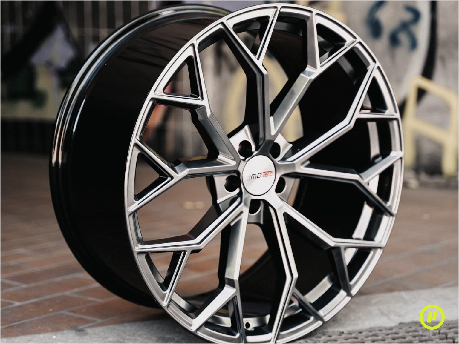 Motec Wheels - MCT17-Bull 22" 9J | ET 18 | 5x112 [1 Farbe]