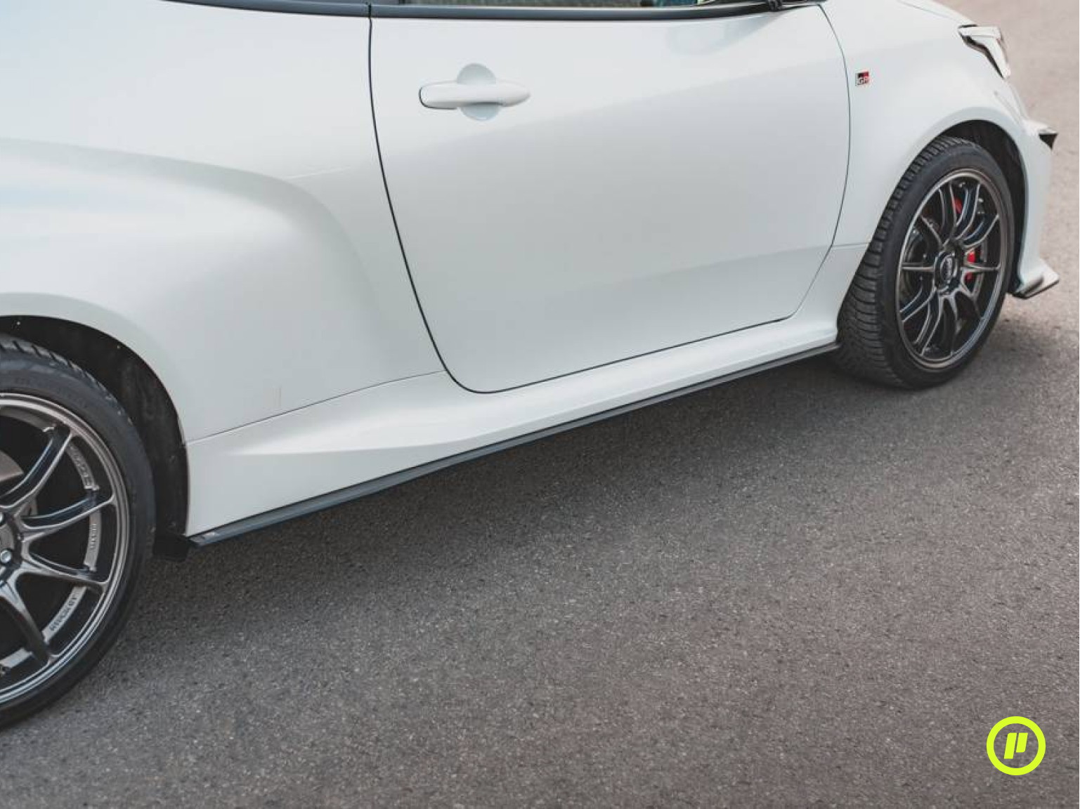 Maxton Design - Racing Durability Side Skirts Diffusers for Toyota GR Yaris (MK4 2020+)