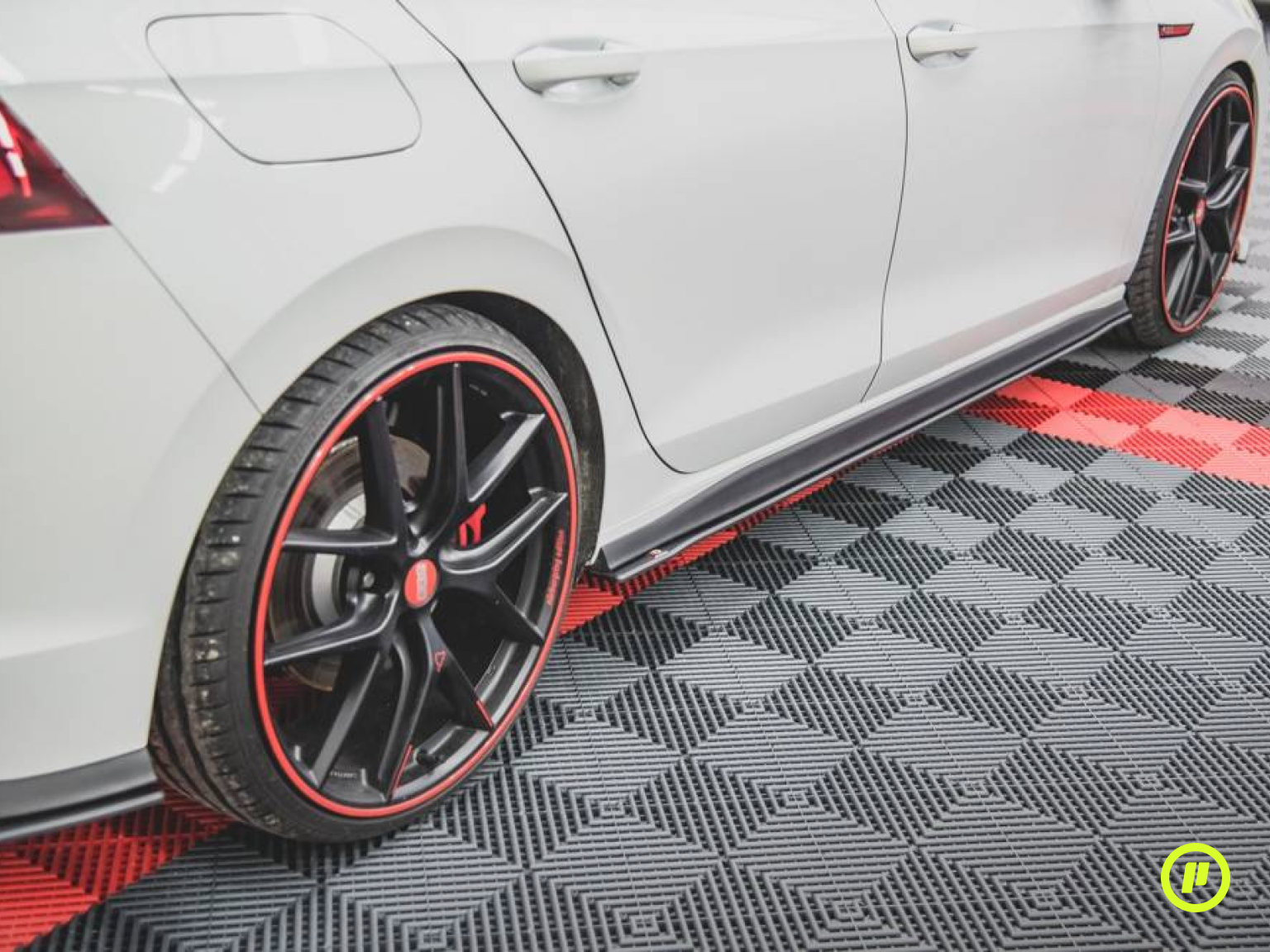 Maxton Design - Racing Durability Side Skirts Diffusers for Volkswagen Golf 8 GTI (Mk8 2019+)
